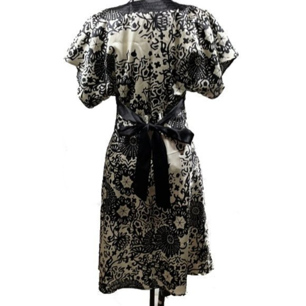 B Darlin | Patterned Black & White Dress - Picture 2 of 3